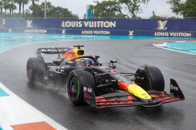 Max Verstappen (Oracle Red Bull Racing) im Regen, Grosser Preis von Miami, Motorsport, Herren, Formel 1, Sprint, 03.05.2025 Miami Florida USA