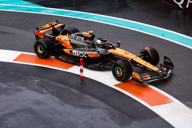 F1 - MIAMI GRAND PRIX 2025 04 NORRIS Lando (gbr), McLaren F1 Team MCL39, action during the Formula 1 Crypto.com Miami Grand Prix 2025, 6th round of the 2025 FIA Formula One World Championship, WM, Weltmeisterschaft from May 2 to 4, 2025 on the Miami International Autodrome, in Miami Gardens, Florida, United States of America - Miami GardensUnited States  Copyright: xEricxAlonsox