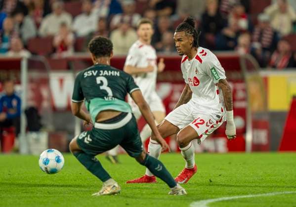 Damion Downs (1. FC Koeln, 42) 1. FC Köln - SSV Jahn Regensburg, 03.05.2025 Fussball, 2. Bundesliga, RheinEnergieStadion Köln DFL regulations prohibit any use of photographs as image sequences and or quasi-video.