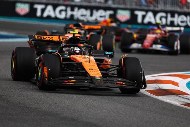 F1 - MIAMI GRAND PRIX 2025 04 NORRIS Lando (gbr), McLaren F1 Team MCL39, action during the Formula 1 Crypto.com Miami Grand Prix 2025, 6th round of the 2025 FIA Formula One World Championship, WM, Weltmeisterschaft from May 2 to 4, 2025 on the Miami International Autodrome, in Miami Gardens, Florida, United States of America - Miami GardensUnited States  Copyright: xANTONINxVINCENTx