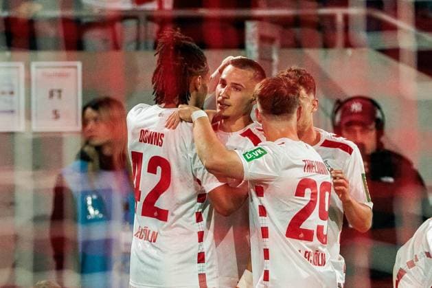 2. Fußball Bundesliga: 1. FC Köln - SSV Jahn Regensburg; 03.05.2025 Jubel zum 1:0 durch Tim Lemperle (1. FC Köln, 19) 2. Fußball Bundesliga, 1. FC Köln - SSV Jahn Regensburg, Köln, Rheinenergiestadion am 03.05.2025 DFL REGULATIONS PROHIBIT ANY USE OF PHOTOGRAPHS AS IMAGE SEQUENCES AND OR QUASI-VIDEO.