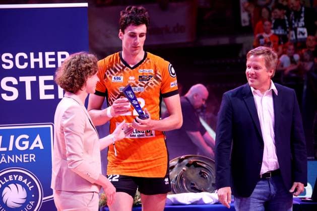 DEU, DVV, 1.VBL, BR Volleys vs. Lueneburg, 03.05.2025, Max-Schmeling-Halle, Berlin, DEU, DVV, 1.VBL, BR Volleys vs. Lueneburg, im Bild Jake Hanes (BR Volleys 22)