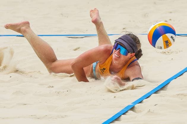 (250504) -- LAGUNA PROVINCE, May 4, 2025 -- Shaunna Marie Pollley of New Zealand competes during the women s semifinal match between Francesca Ioana Alupei Beata Vaida of Romania and Olivia Macdonald Shaunna Marie Polley of New Zealand at the Volleyball World Beach Pro Tour Futures in Laguna Province, the Philippines, May 4, 2025. ) (SP)PHILIPPINES-LAGUNA PROVINCE-VOLLEYBALL WORLD BEACH PRO TOUR FUTURES ROUELLExUMALI 