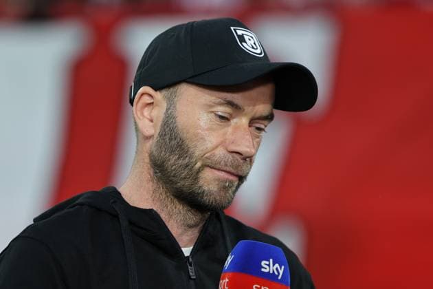 GER, 2.FBL, 1. FC Koeln vs. SSV Jahn Regensburg 03.05.2025, Rheinenergie Stadion, Koeln, GER, 2.FBL, 1. FC Koeln vs. SSV Jahn Regensburg, im Bild: Andreas Patz Trainer Headcoach (Jahn Regensburg),
