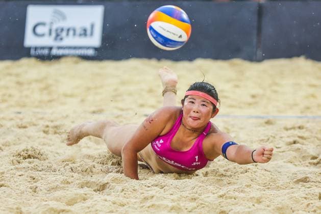 Sport Themen der Woche KW18 Sport Bilder des Tages (250504) -- LAGUNA PROVINCE, May 4, 2025 -- Ito Sakura of Japan competes during the women s final match between Ito Sakura Sawame Mayu of Japan and Olivia Macdonald Shaunna Marie Polley of New Zealand at the Volleyball World Beach Pro Tour Futures in Laguna Province, the Philippines, May 4, 2025. ) (SP)PHILIPPINES-LAGUNA PROVINCE-VOLLEYBALL WORLD BEACH PRO TOUR FUTURES ROUELLExUMALI 