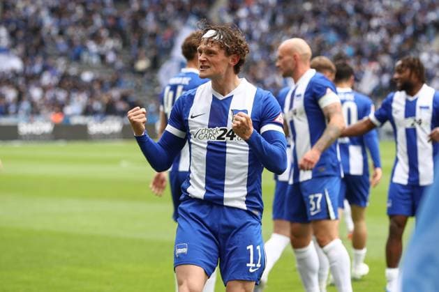 04.05.2025, xtgx, Fussball - 2.Bundesliga, Hertha BSC Berlin - SpVgg Greuther Fuerth emspor, v.l. Jubel nach dem 1:0 durch Fabian Reese (Hertha, 11) (DFL DFB REGULATIONS PROHIBIT ANY USE OF PHOTOGRAPHS as IMAGE SEQUENCES and or QUASI-VIDEO) Berlin