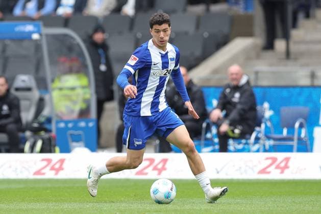 04.05.2025, xtgx, Fussball - 2.Bundesliga, Hertha BSC Berlin - SpVgg Greuther Fuerth emspor, v.l. Ibrahim Maza (Hertha, 10) am Ball, plays the ball (DFL DFB REGULATIONS PROHIBIT ANY USE OF PHOTOGRAPHS as IMAGE SEQUENCES and or QUASI-VIDEO) Berlin