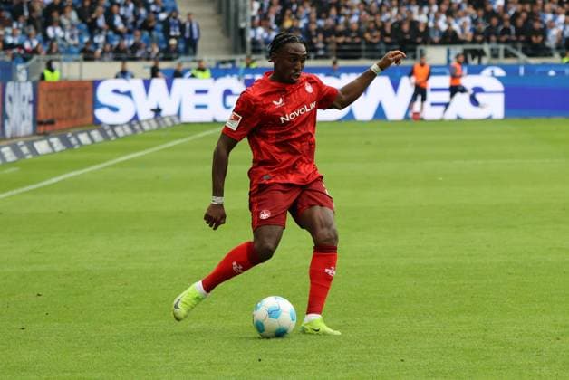 04.05.2025, Fussball, Herren, 2. Bundesliga, Saison 2024 2025, Karlsruher SC - 1. FC Kaiserslautern, Frank Ronstadt (1. FC Kaiserslautern) Karlsruhe BBBank Wildpark Baden-Württemberg Deutschland (DE)