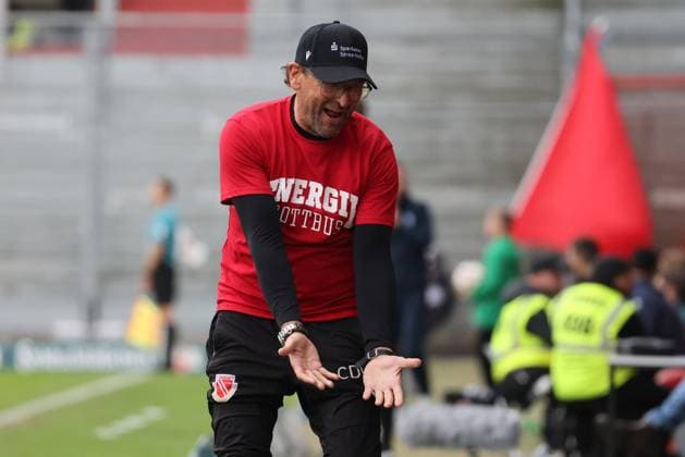 Trainer Claus-Dieter Wollitz (Energie Cottbus) Fussball 3. Liga 2024 2025 FC Energie Cottbus - SV Waldhof Mannheim