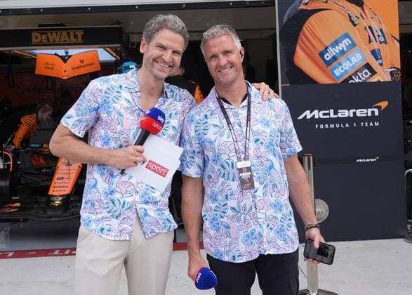 04.05.2025, Miami International Autodrome, Miami, Formula 1 Crypto.com Miami Grand Prix 2025 ,im Bild Sky Deutschland Moderator Peter Hardenacke mit Sky Deutschland Experten Ralf Schumacher. (Photo by Hasan Bratic DeFodi Images)
