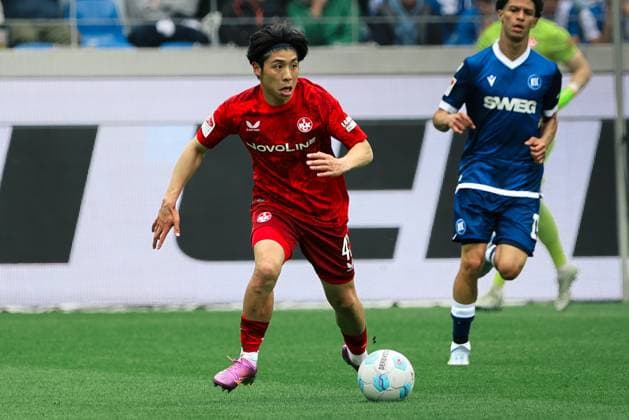 04.05.2025, Fussball, Herren, 2. Bundesliga, Saison 2024 2025, Karlsruher SC - 1. FC Kaiserslautern, Daisuke Yokota (1. FC Kaiserslautern) Karlsruhe BBBank Wildpark Baden-Württemberg Deutschland (DE)