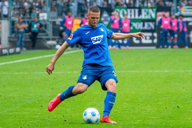 Pavel Kaderabek (TSG 1899 Hoffenheim, 03) VfL Borussia Moenchengladbach vs. TSG 1899 Hoffenheim, Fussball, 1. Bundesliga, 32. Spieltag, Saison 2024 2025, 03.05.2025 DFL REGULATIONS PROHIBIT ANY USE OF PHOTOGRAPHS AS IMAGE SEQUENCES AND OR QUASI-VIDEO VfL Borussia Moenchengladbach vs. TSG 1899 Hoffenheim, Fussball, 1. Bundesliga, 32. Spieltag, Saison 2024 2025, 03.05.2025 Moenchengladbach Copyright: xEibner-Pressefoto JustinxDerondex EP_JDU