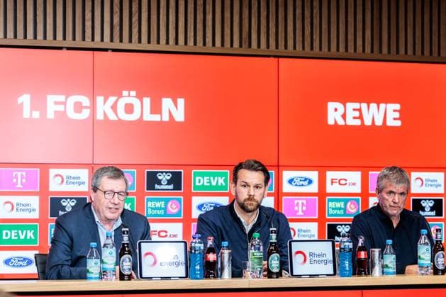 1. FC Köln Pressekonferenz Vorstellung Friedhelm Funkel; 05.05.2025 Dr. Werner Wolf (Präsident 1. FC Köln), Thomas Kessler (Sportdirektor 1. FC Köln), Friedhelm Funkel (Cheftrainer, Trainer 1. FC Köln) Pressekonferenz 1. FC Köln Vorstellung Friedhelm Funkel als neuer Cheftrainer; Geissbockheim, 05.05.2025