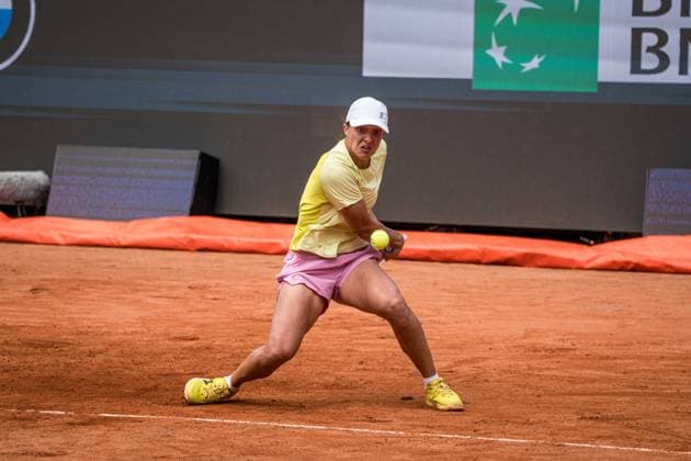 TENNIS : Open de Rome - 05 05 2025 May 5th, 2025 - Iga Swiatek from Poland during a practice session in Rome with Ons Jabeur from Tunisia -  Copyright: xTristanxLapierrex