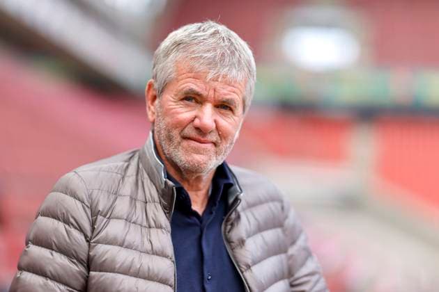 Fußballtrainer Friedhelm Funkel bei der Pressekonferenz zu seiner Vorstellung als neuer Trainer des 1. FC Köln im RheinEnergieStadion. Köln, 05.05.2025 (DFL DFB REGULATIONS PROHIBIT ANY USE OF PHOTOGRAPHS as IMAGE SEQUENCES and or QUASI-VIDEO) NRW Deutschland
