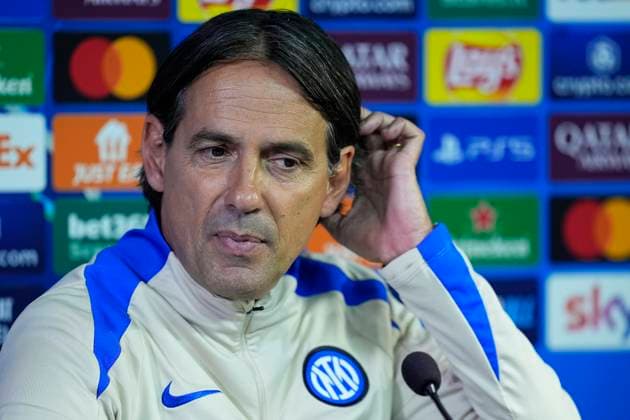 May 5, 2025, Milan, Milan, Italy: Simone Inzaghi, head coach of Inter, attends his press conference, PK, Pressekonferenz ahead of their UEFA Champions League 2024 25 semi final first second leg match against FC Barcelona, Barca at Giuseppe Meazza Stadium on May 05, 2025 in Milan, Italy. Milan Italy - ZUMAa181 20250505_zaa_a181_029 Copyright: xDennisxAgyemanx
