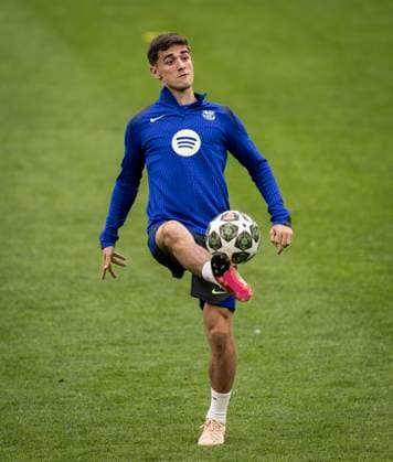 Barcelona training session Gavi in action during the training session at the San Siro stadium, in Milan, today May 5, 2025. Copyright: xx 0L3A7478