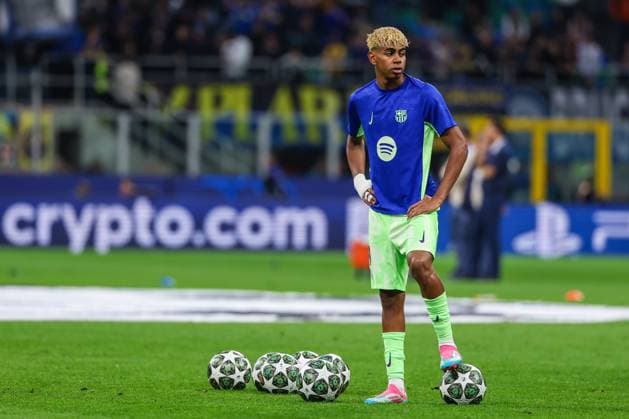 FC Internazionale vs FC Barcelona, Barca - UEFA Champions League 2024 25 Semi Final - 2nd leg - 06 05 2025 Lamine Yamal of FC Barcelona looks on during UEFA Champions League 2024 25 Semi Final - 2nd leg football match between FC Internazionale and FC Barcelona at San Siro Stadium Copyright: xBEAUTIFULxSPORTS Carabellix