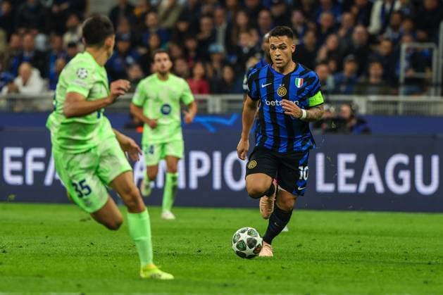 FC Internazionale vs FC Barcelona, Barca - UEFA Champions League 2024 25 Semi Final - 2nd leg - 06 05 2025 Lautaro Martinez of FC Internazionale seen in action during UEFA Champions League 2024 25 Semi Final - 2nd leg football match between FC Internazionale and FC Barcelona at San Siro Stadium Copyright: xBEAUTIFULxSPORTS Carabellix