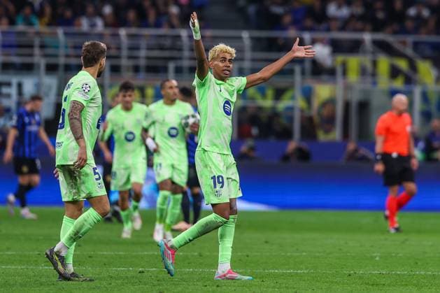 FC Internazionale vs FC Barcelona, Barca - UEFA Champions League 2024 25 Semi Final - 2nd leg - 06 05 2025 Lamine Yamal of FC Barcelona gestures and celebrates during UEFA Champions League 2024 25 Semi Final - 2nd leg football match between FC Internazionale and FC Barcelona at San Siro Stadium Copyright: xBEAUTIFULxSPORTS Carabellix