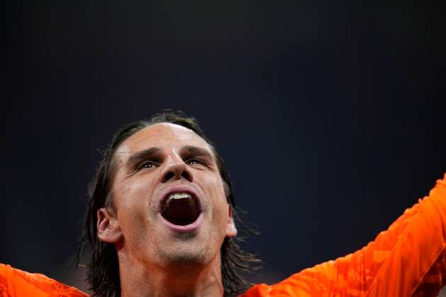 May 7, 2025, Milan, Milan, Italy: Yann Sommer of Inter celebrates the victory during the UEFA Champions League 2024 25 Semi Final First Leg match between FC Internazionale Milano and FC Barcelona, Barca at Giuseppe Meazza Stadium on May 06, 2025 in Milan, Italy. Milan Italy - ZUMAa181 20250507_zaa_a181_027 Copyright: xDennisxAgyemanx