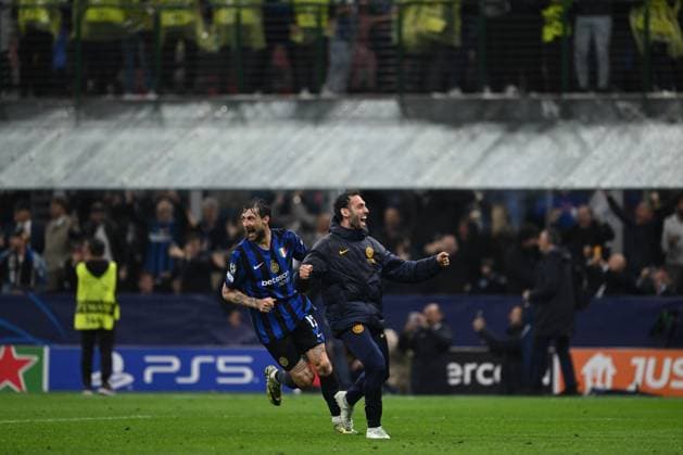 FC Internazionale Milano v FC Barcelona, Barca - UEFA Champions League 2024 25 Semi Final Second Leg Hakan Calhanoglu of FC Inter is in action during the UEFA Champions League Semi-finals second leg match between FC Internazionale and FC Barcelona at Giuseppe Meazza San Siro Stadium in Milan, Italy, on May 6, 2025. Milano Italy  Copyright: xTizianoxBallabiox originalFilename:ballabio-interfci250506_npVuz.jpg