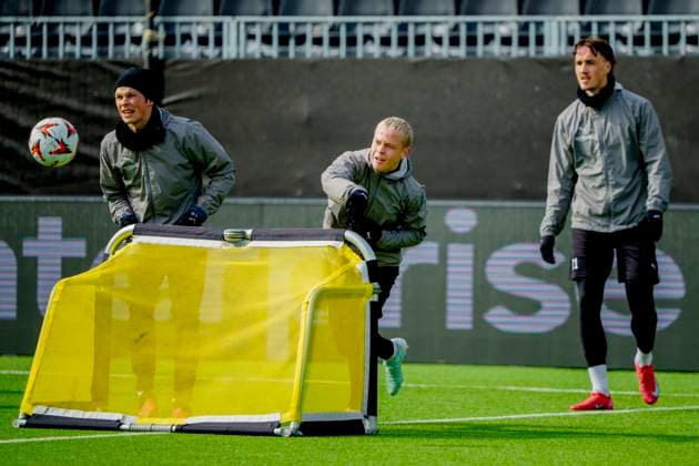 Training for the European League semi-final Bodo 20250507 Sondre Auklend and Andreas Helmersen at Bodo Glimts training session on the day of the European League semi-final against Tottenham at Aspmyra Stadium Photo Stian Lysberg Solum NTB Bodo Norge EDITORIAL USE ONLY RESTRICTED USE FOR BETTING COMPANIES  Copyright: xStianxLysbergxSolumx xNTBx