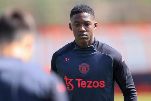 Manchester United, ManU 07 05 2025. Training Kobbie Mainoo (37) of Manchester United during the Europa League training session for Manchester United at Carrington, Manchester, United Kingdom on 7 May 2025. Manchester Carrington United Kingdom Editorial use only , Copyright: xConorxMolloyx PSI-22029-0034