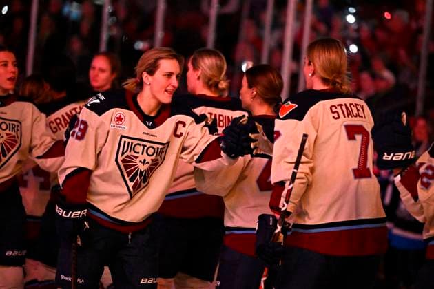February 22, 2025, Ottawa, On, CANADA: Montreal Victoire s Marie-Philip Poulin (29) fist bumps Laura Stacey (7) as players get ready for the first period of PWHL hockey action against the Ottawa Charge in Ottawa, on Saturday, Feb. 22, 2025. Canada News - February 22, 2025  - ZUMAc35_ 20250222_zaf_c35_163 Copyright: xJustinxTangx