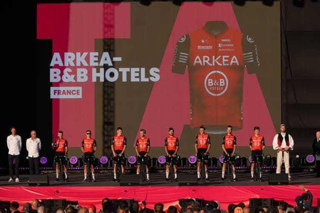 Arkea-B&B Hotels during the teams presentation ahead of the Giro d™Italia cycling race in Tirana. The race starts on Friday, May 9, with the first stage over 160 km, from Durazzo (Durres) to Tirana (Tirane), Albania- Wednesday, May 7, 2025. - cycling.  Copyright: xFabioxFerrari LaPressex