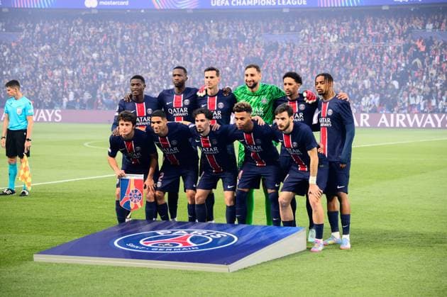 FOOTBALL : PSG vs Arsenal - Ligue des Champions - 07 05 2025 PSG team pose before the UEFA Champions League match between Paris Saint Germain and Arsenal FC at Parc Des Princes on May 07 , 2025 in Paris, France. ( Photo by Dante Badano PsnewZ ) - ParisFrance  Copyright: xx