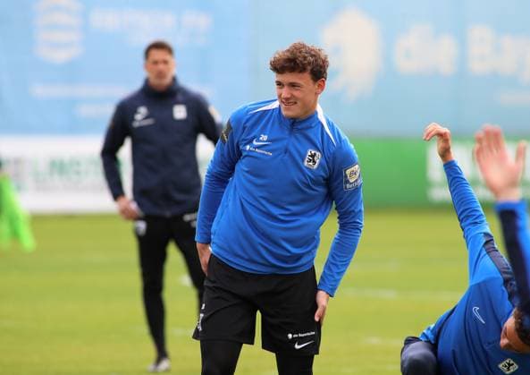 Fussball, Herren, 3.Liga, Saison 2024 2025, TSV 1860 München, Training Lukas Reich (TSV 1860 München) Kopf, Oberkörper