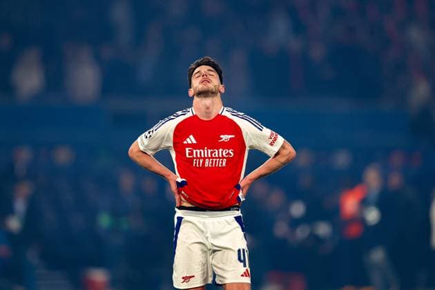 Sport Bilder des Tages Paris Saint-Germain v Arsenal Champions League 07 05 2025. Semi-Final Declan Rice (41) of Arsenal looks dejected at full time during the Champions League semi final match between Paris Saint-Germain and Arsenal at Parc des Princes, Paris, France on 7 May 2025. Editorial use only , Copyright: xNigelxKeenex PSI-22025-0071