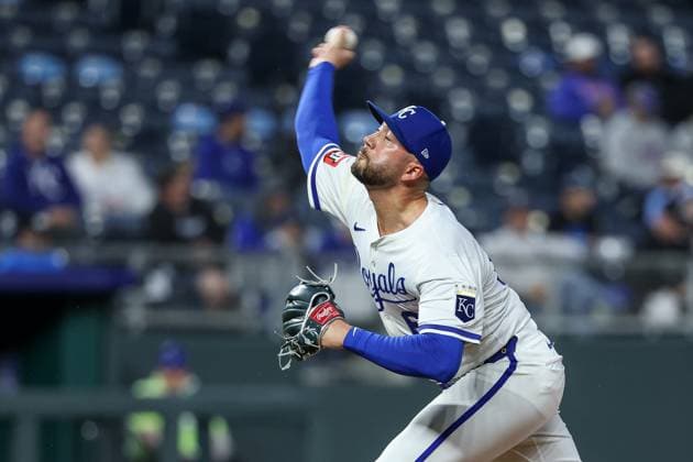 May 7, 2025: Kansas City Royals relief pitcher Lucas Erceg (60) pitches against the Chicago White Sox during the eighth inning at Kauffman Stadium in Kansas City, MO. CSM Kansas City United States of America - ZUMAc04_ 20250507_zma_c04_030 Copyright: xDavidxSmithx