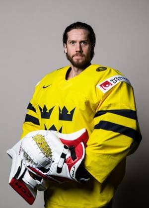 250508 Goaltender Jacob Markström of Sweden poses for a portrait ahead of the 2025 IIHF Ice hockey, Eishockey World Championship, WM, Weltmeisterschaft on May 8, 2025 in Stockholm. Editors note: Background has been retouched. Photo: Joel Marklund BILDBYRAN kod JM JM0670 bbeng ishockey ice hockey ishockey-vm 2025 vm 2025 iihf world championship porträtt sverige sweden Copyright: JOELxMARKLUND BB250508JM001