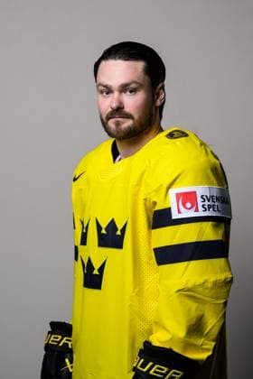 250508 Rasmus Andersson of Sweden poses for a portrait ahead of the 2025 IIHF Ice hockey, Eishockey World Championship, WM, Weltmeisterschaft on May 8, 2025 in Stockholm. Editors note: Background has been retouched. Photo: Joel Marklund BILDBYRAN kod JM JM0670 bbeng ishockey ice hockey ishockey-vm 2025 vm 2025 iihf world championship porträtt sverige sweden Copyright: JOELxMARKLUND BB250508JM004