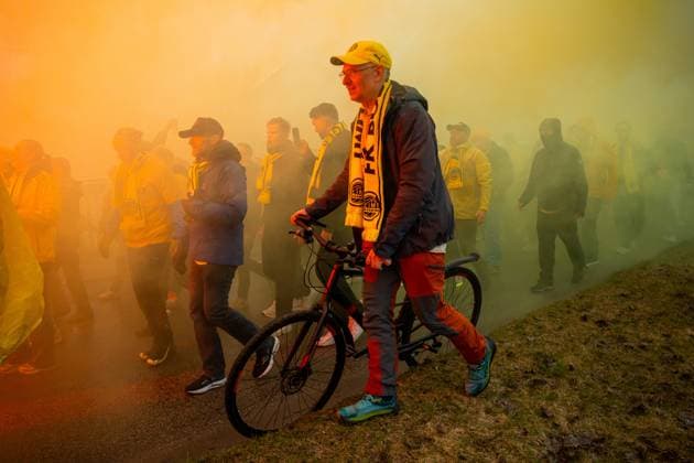 250508 Fans of Bodo Glimt ahead of the UEFA Europa League semi-final football match between Bodo Glimt and Tottenham on May 8, 2025 in Bodo. Photo: Vegard Grott BILDBYRAN kod VG VG0750 bbeng fotboll football soccer fotball uefa europa league europa league bodo glimt bodo glimt tottenham hotspur spurs publik Copyright: VEGARDxGRoTT BB250508VG003
