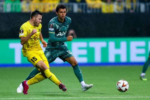 UEFA Europa leauge 2024 2025 Bodo Glimt Tottenham Bodo 20250508 Bodo Glimts Fredrik Bjorkan and Tottenhams Dejan Kulusevski during the UEFA Europa League between Bodo Glimt and Tottenham at Aspmyra Stadium Photo Mats Torbergsen NTB Bodo Norge EDITORIAL USE ONLY RESTRICTED USE FOR BETTING COMPANIES  Copyright: xMatsxTorbergsenx xNTBx