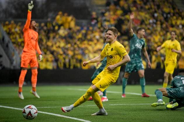 UEFA Europa leauge 2024 2025 Bodo Glimt Tottenham Bodo 20250508 Bodo Glimts Jens Petter Hauge during the UEFA Europa League between Bodo Glimt and Tottenham at Aspmyra Stadium Photo Stian Lysberg Solum NTB Bodo Norge EDITORIAL USE ONLY RESTRICTED USE FOR BETTING COMPANIES  Copyright: xStianxLysbergxSolumx xNTBx