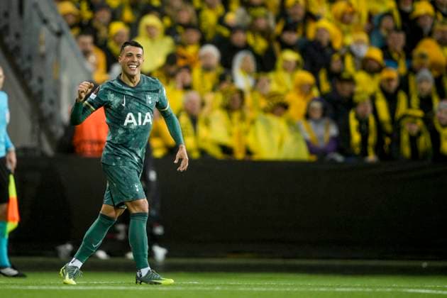 UEFA Europa leauge 2024 2025 Bodo Glimt Tottenham Bodo 20250508 Tottenhams Pedro Porro cheers for 2 0 during the UEFA Europa League between Bodo Glimt and Tottenham at Aspmyra Stadium Photo Stian Lysberg Solum NTB Bodo Norge EDITORIAL USE ONLY RESTRICTED USE FOR BETTING COMPANIES  Copyright: xStianxLysbergxSolumx xNTBx