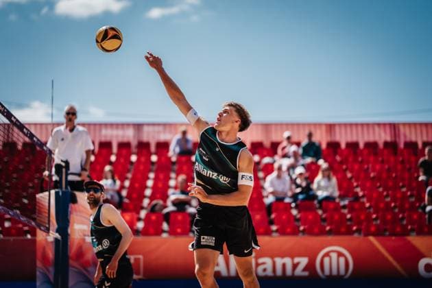 Beachvolleyball Männer Allianz German Beach Tour 2025 Tourstop Düsseldorf 08.05.2025 Luis Kubo Düsseldorf Robert-Lehr-Ufer Nordrhein-Westfalen Deutschland