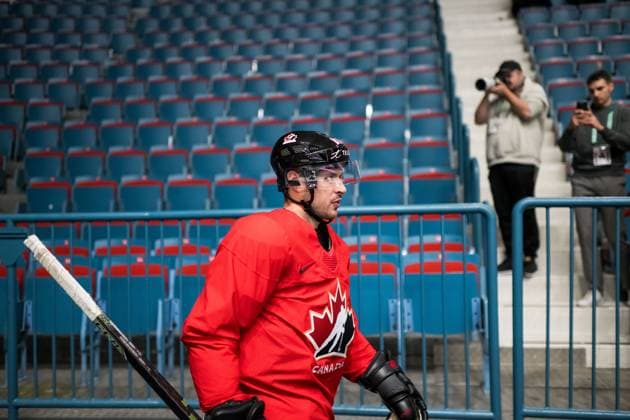 Eishockey, WM, Nationalteam Kanada Training 250509 Sidney Crosby of Canada at a practice session during the 2025 IIHF Ice hockey, Eishockey World Championship, WM, Weltmeisterschaft on May 9, 2025 in Stockholm. Photo: Maxim Thore BILDBYRAN kod MT JM0673 bbeng ishockey ice hockey ishockey-vm 2025 vm 2025 iihf world championship träning practice kanada canada Copyright: MAXIMxTHORE BB250509MT002