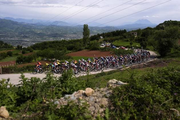 The pack rides during the stage 1 of the Giro d™Italia from Durazzo (Durres) to Tirana (Tirane), Albania- Friday, May 9, 2025. - cycling.  Copyright: xFabioxFerrari LaPressex
