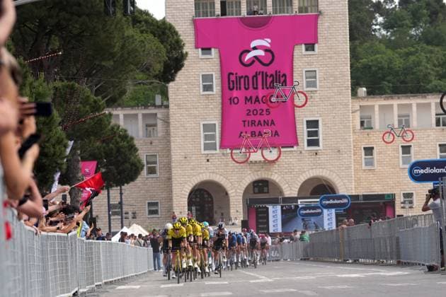 The pack rides during the stage 1 of the Giro d™Italia from Durazzo (Durres) to Tirana (Tirane), Albania- Friday, May 9, 2025. - cycling.  Copyright: xGianmattiaxD Alberto LaPresse Lax
