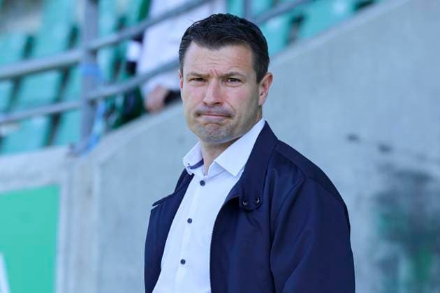 Sportdirektor Benjamin Weber (Hertha BSC Berlin) schaut, 2. Bundesliga, Preußen Münster vs Hertha BSC, Preußenstadion am 09. May 2025 in Münster, Deutschland. (Foto von Marco Steinbrenner DeFodi Images) Sportdirektor Benjamin Weber (Hertha BSC Berlin) looks on, 2. Bundesliga, Preußen Münster vs Hertha BSC, Preußenstadion, May 9, 2025 in Münster, Germany. (Photo by Marco Steinbrenner DeFodi Images) DFB DFL REGULATIONS PROHIBIT ANY USE OF PHOTOGRAPHS AS IMAGE SEQUENCES AND OR QUASI-VIDEO.