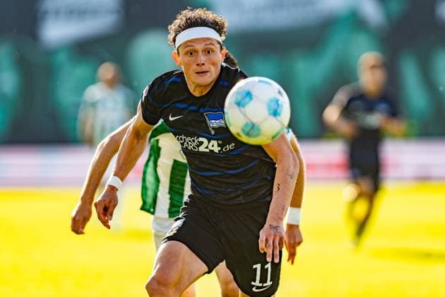 09.05.2025, Preussen Münster vs. Hertha BSC, 2. Bundesliga, 33. Spieltag Fabian Reese (Hertha BSC, 11) Wichtiger Hinweis: Gemaess den Vorgaben der DFL Deutsche Fussball Liga bzw. des DFB Deutscher Fussball-Bund ist es untersagt, in dem Stadion und oder vom Spiel angefertigte Fotoaufnahmen in Form von Sequenzbildern und oder videoaehnlichen Fotostrecken zu verwerten