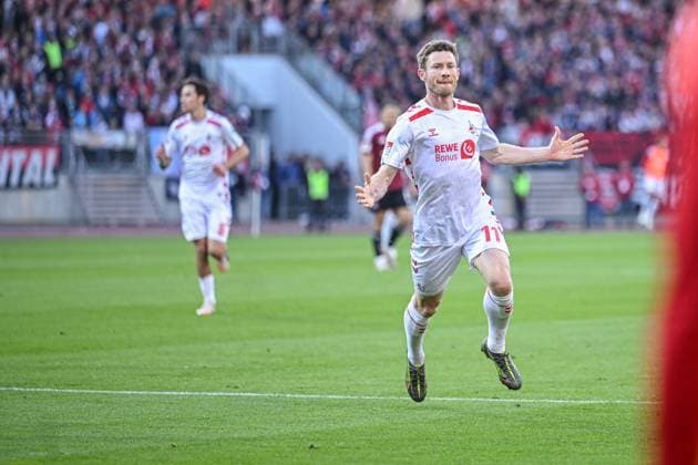 09.05.2025, Fussball, 2. Bundesliga, 33. Spieltag Saison 2024 2025, 1.FC Nürnberg - 1.FC Köln, Florian Kainz (1. FC Köln) freut sich über das Tor zum 1:1, xRHR-FOTO TKx