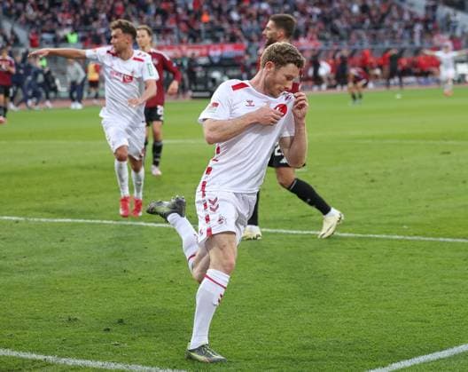 Florian Kainz 11(1. FC Koeln) mit dem Siegtreffer zum 1:2, 1.FC Nuernberg vs. 1.FC Koeln Fussball, 2. Bundesliga, DFL, Saison 2024 2025, Rueckrunde, 33. Spieltag, 09.05.2025 DFB regulations prohibit any use of photographs as image sequences and or quasi-video