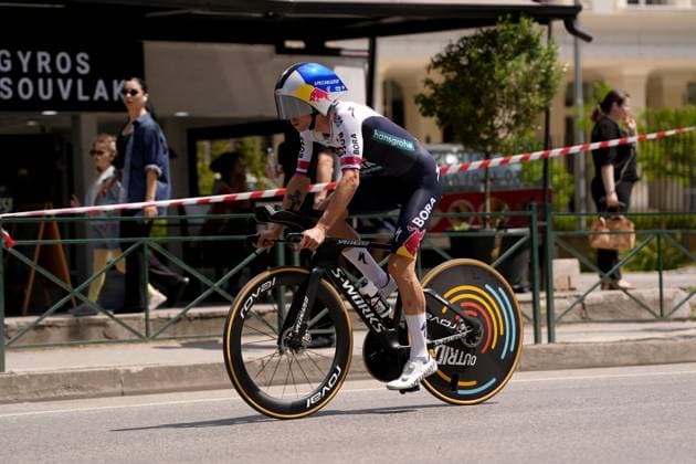 Roglic Primoz of Red Bull - Bora - Hansgrohe during the trial of the stage 2 of the Giro d™Italia from Tirana (Tirane) to Tirana (Tirane) Tudor ITT (Individual Time Trial) Albania - Saturday, May 10, 2025. - cycling.  Copyright: xFabioxFerrari LaPressex