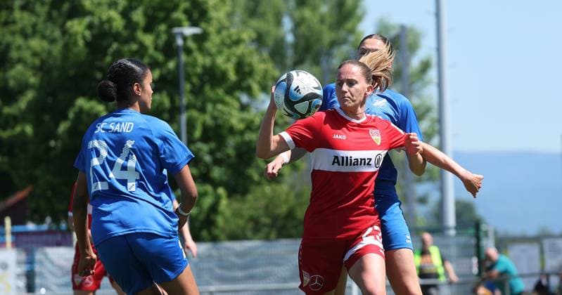 Stuttgart , Fußball Regionalliga Süd , SC Sand 2 vs. VfB Stuttgart Frauen , Julia Glaser ( vFB )